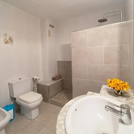 Duplex Familiar Con Parking A 2 Min De La Playa Сasa de vacaciones